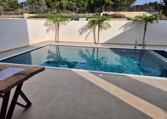 Luxe Nieuwe Met Zwembad Villa