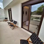 Luxe Nieuwe Met Zwembad Villa Kalithies