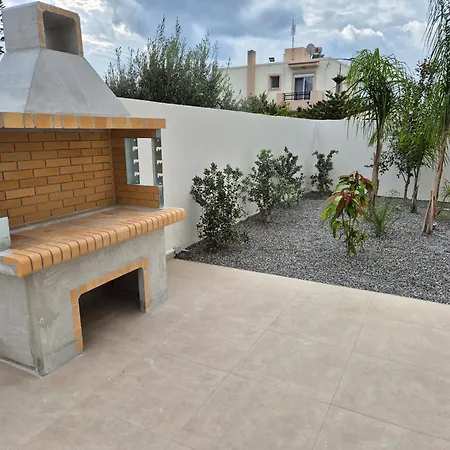 Luxe Nieuwe Met Zwembad 别墅 *