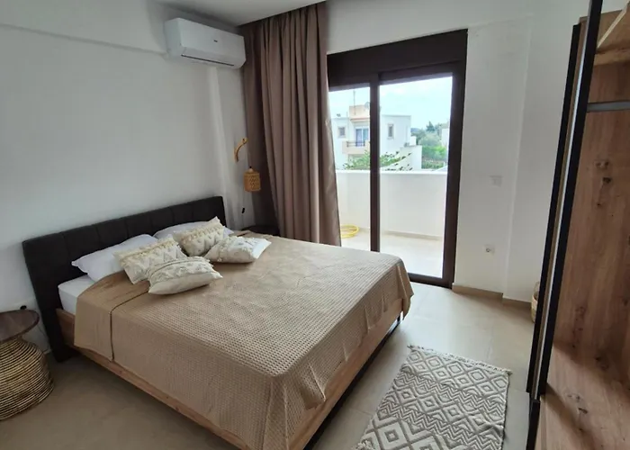 Luxe Nieuwe Met Zwembad Kalithies